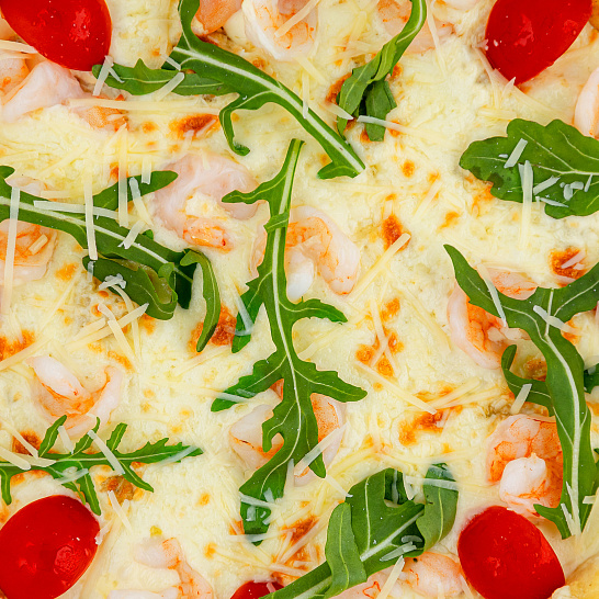 Пицца на тонком тесте «Цезарь» с креветками