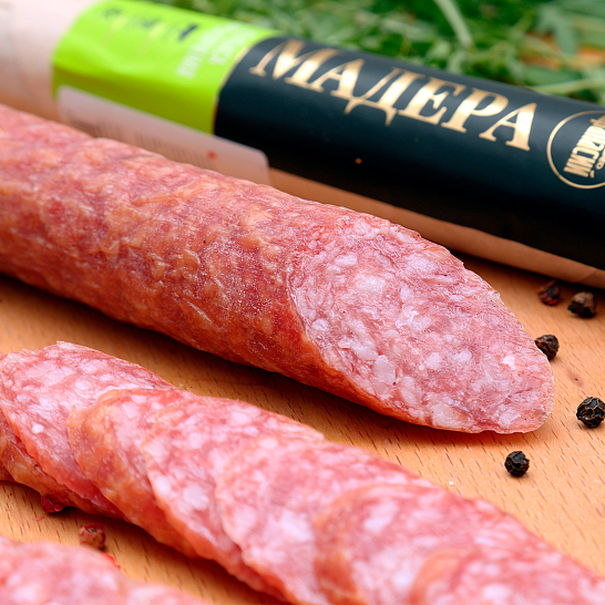 Колбаса Мадера сырокопчёная